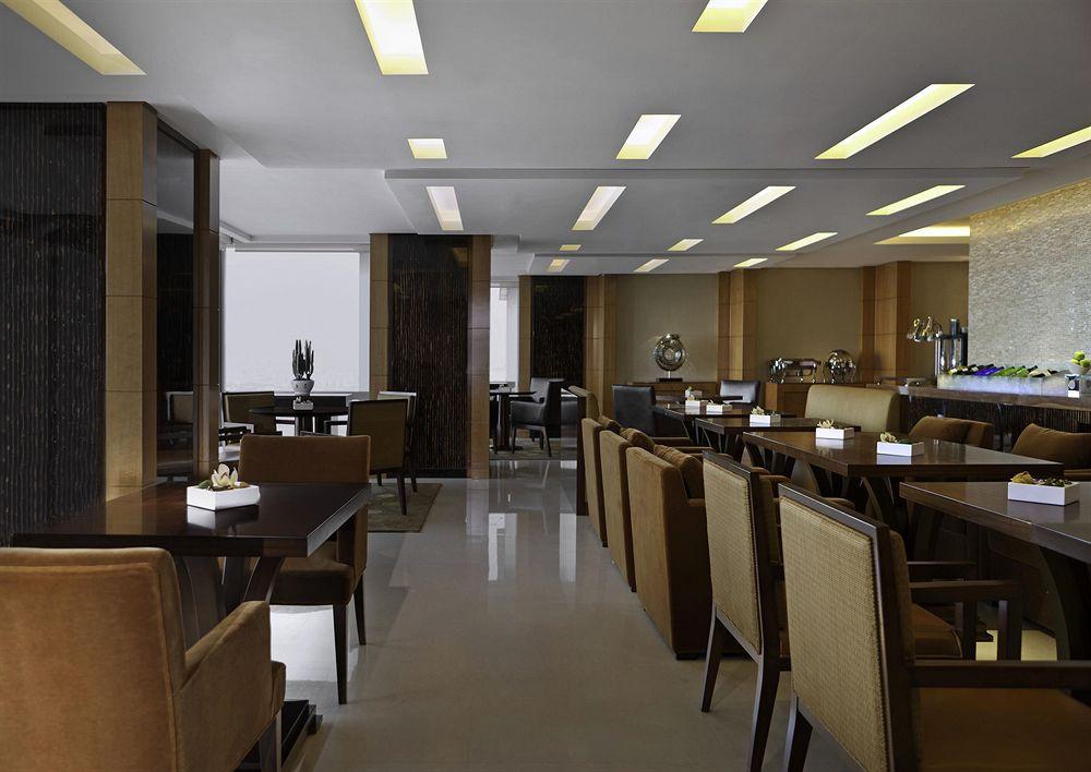 The Westin Nanjing Xuanwu Lake Buitenkant foto
