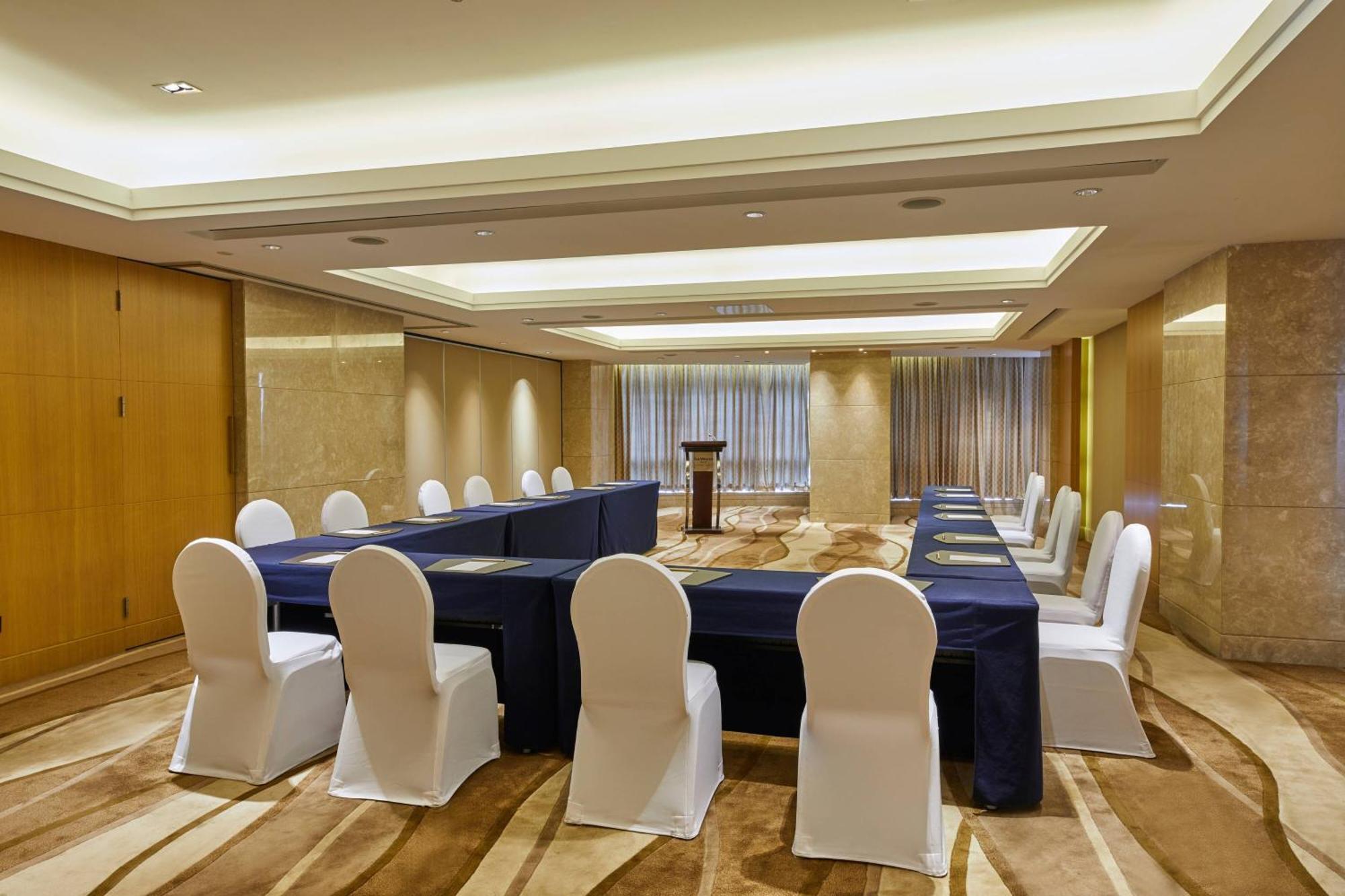 The Westin Nanjing Xuanwu Lake Buitenkant foto