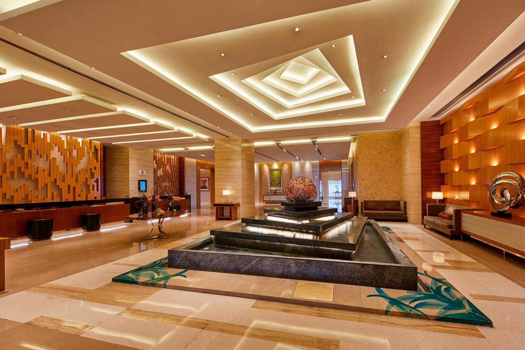 The Westin Nanjing Xuanwu Lake Buitenkant foto