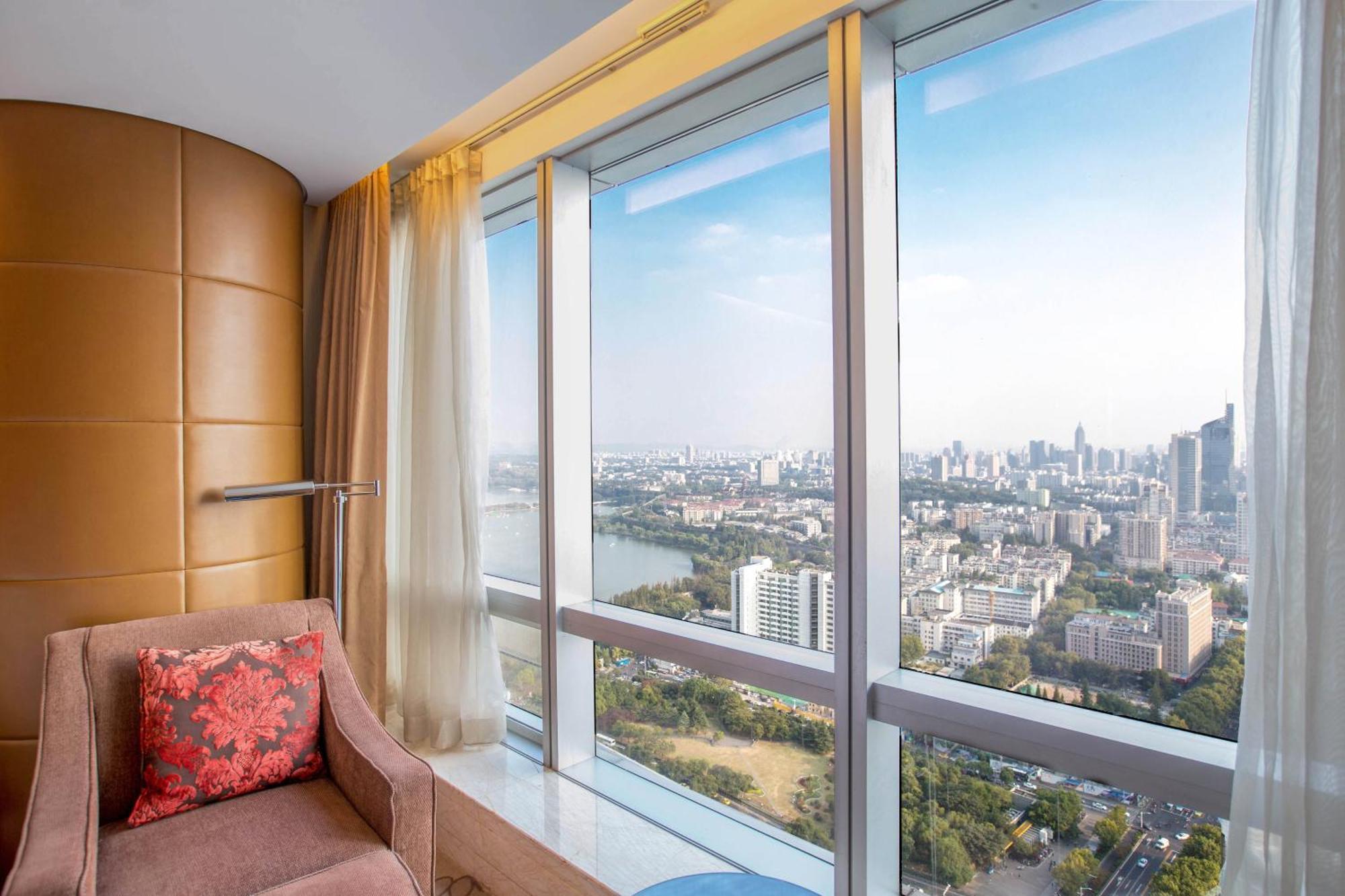 The Westin Nanjing Xuanwu Lake Buitenkant foto